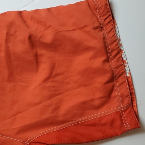 Urban Pipeline reversable swim trunks - Picture 3 of 8